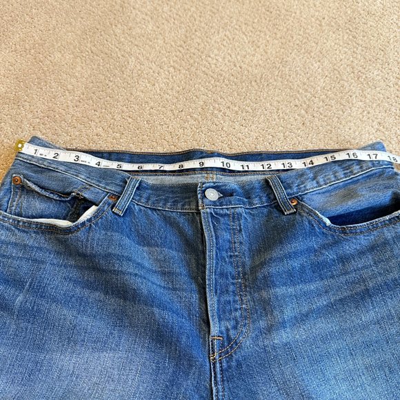 Levi's Jeans 501 CT Crop Taper Boyfriend Button Fly Boho Distress Artsy Size 32 - Picture 5 of 12